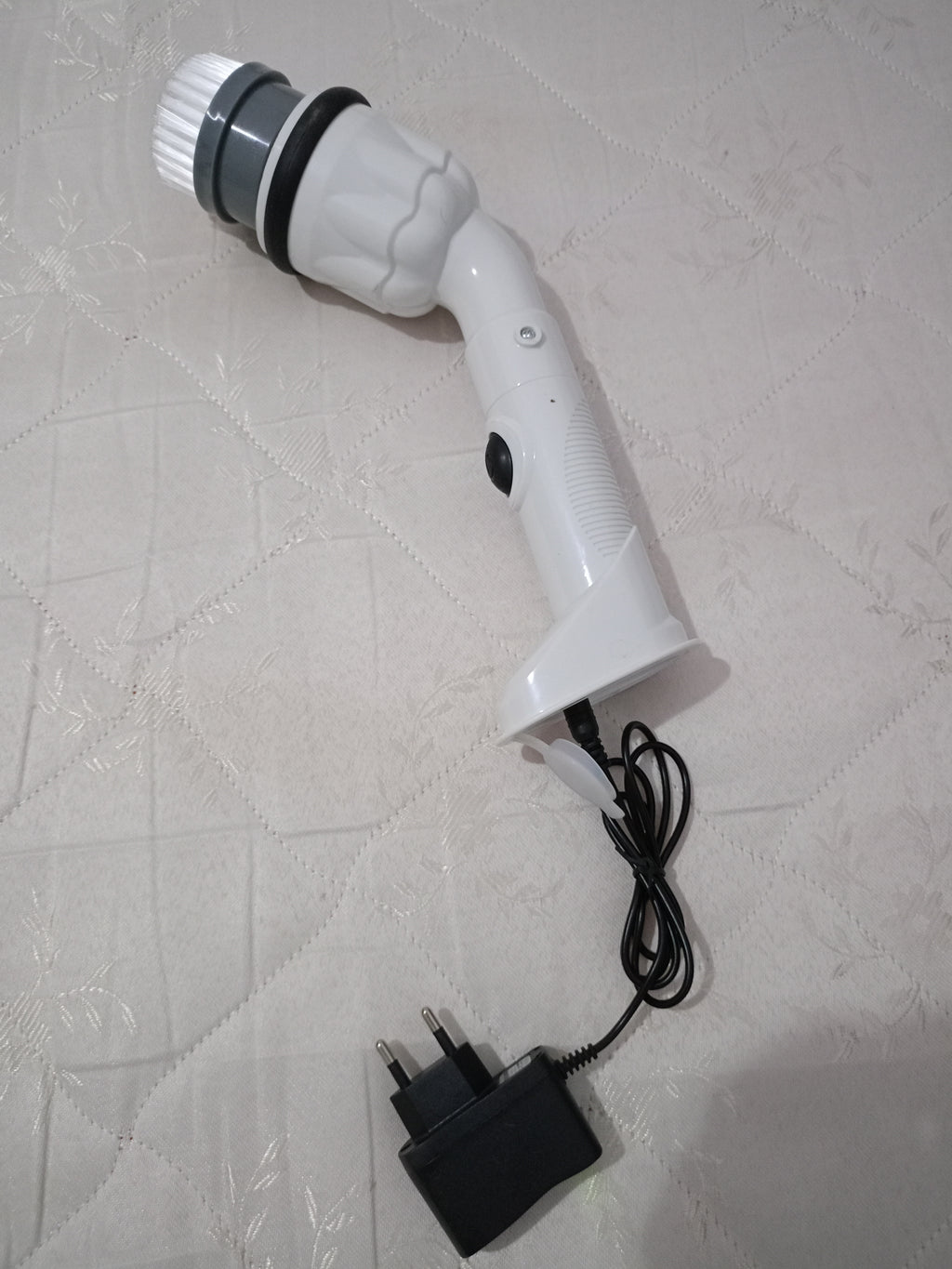 Brosse électrique Scrubtastic — الفرشاة الكهربائية