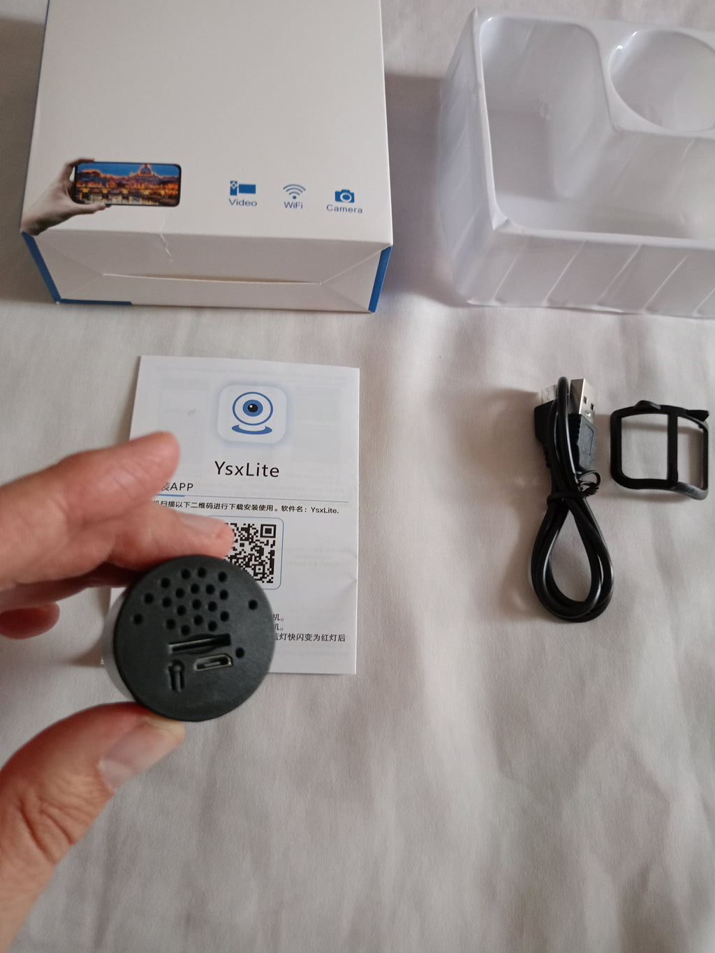 Mini caméra wifi X5 — ميني كاميرا واي فاي X5